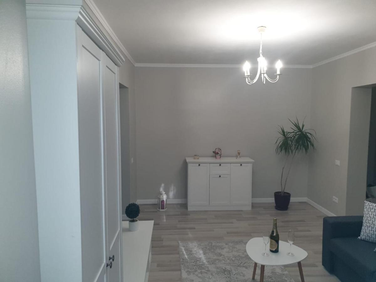 דירות קונסטנצה Apartament Aleea Macilor מראה חיצוני תמונה